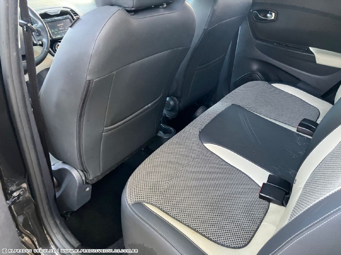 Renault CAPTUR INTENSE 2.0 AUTOMTICO 2017/2018